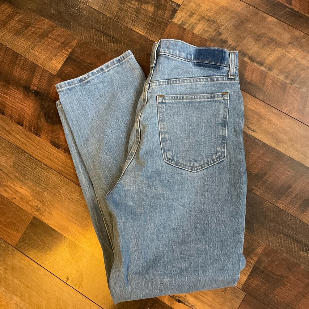 Abercrombie & Fitch The 90’s Straight Ultra High Rise Jeans 31 12S